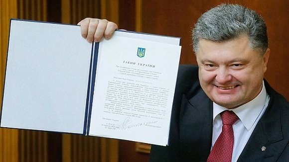 Ukraine “thấp thỏm” chờ EU mở cánh cửa miễn thị thực